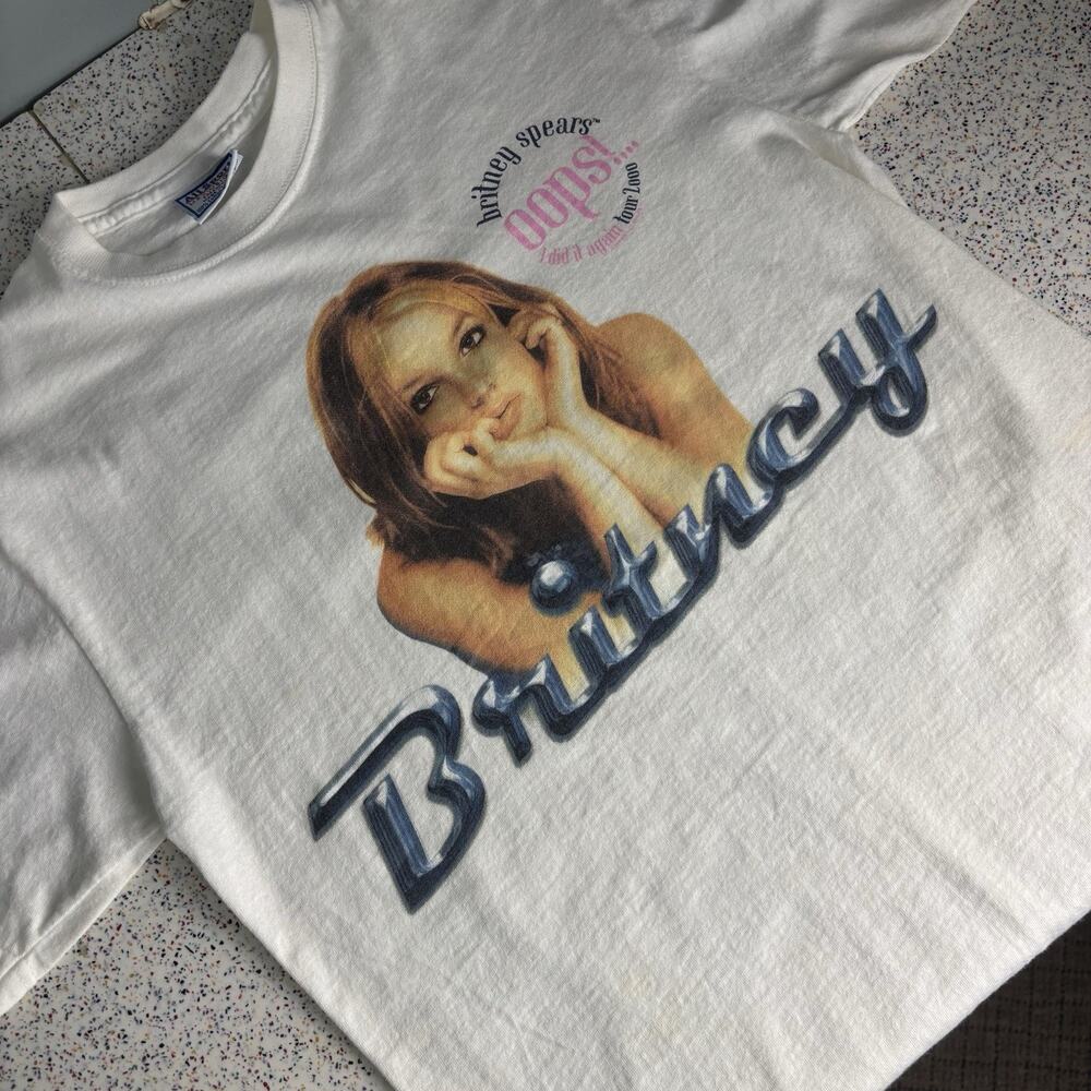 Vintage 2000 Britney Spears Oops! I Did It Again Tour Shirt Youth Large Women’s